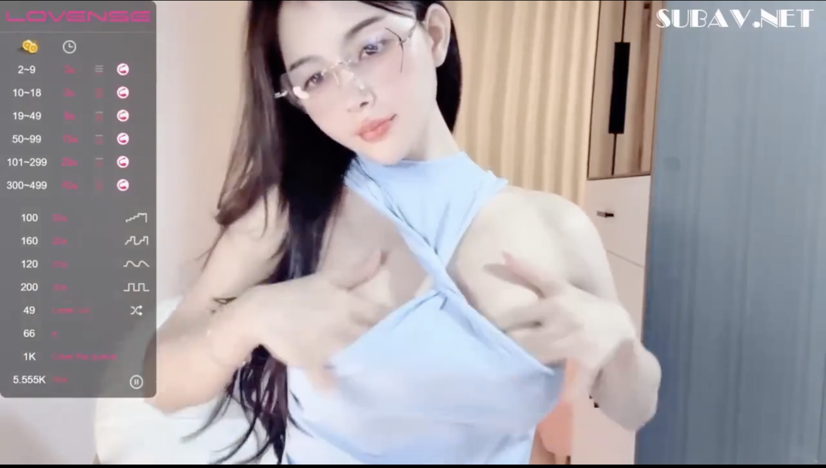 Nữ streamer xinh cute show cam nuột nà